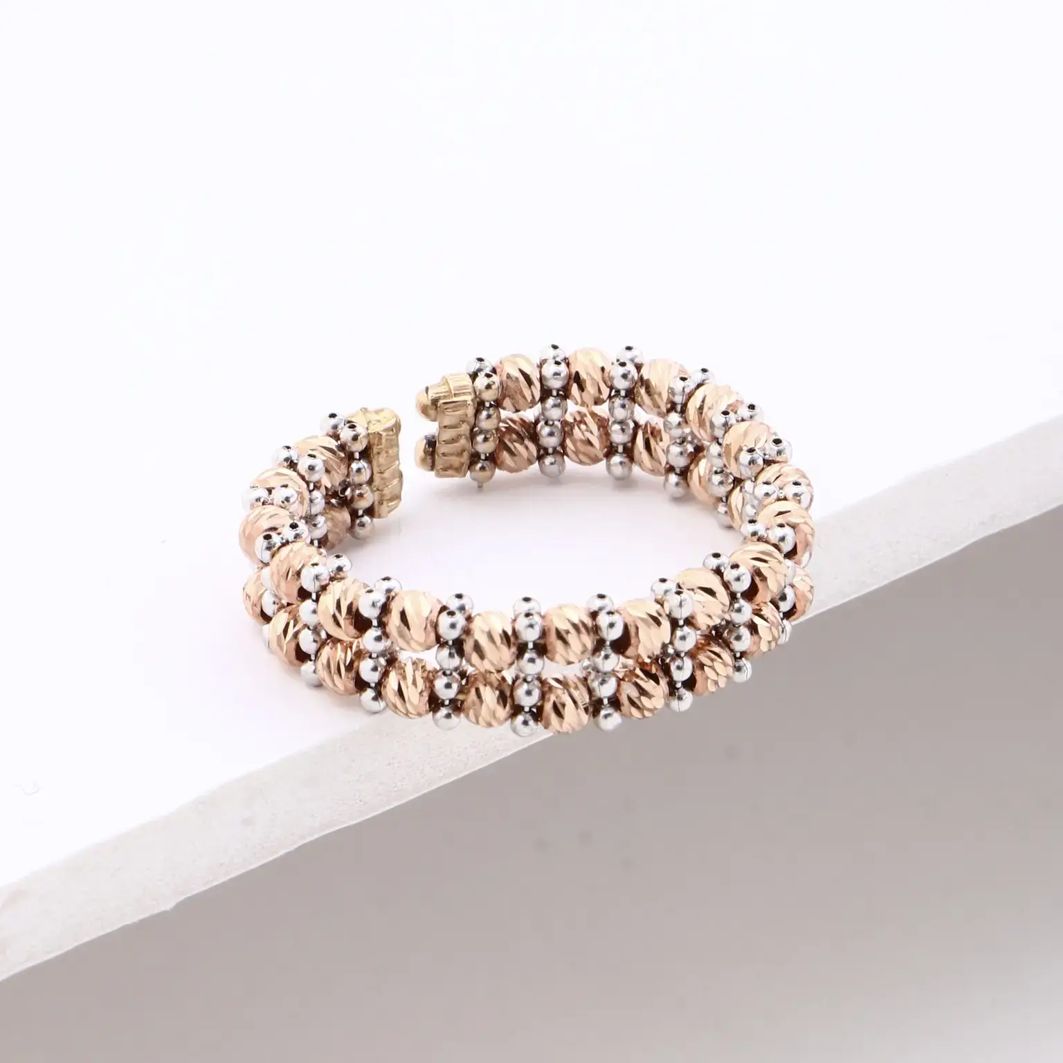 انگشتر البرنادو دو رج رز و سفید