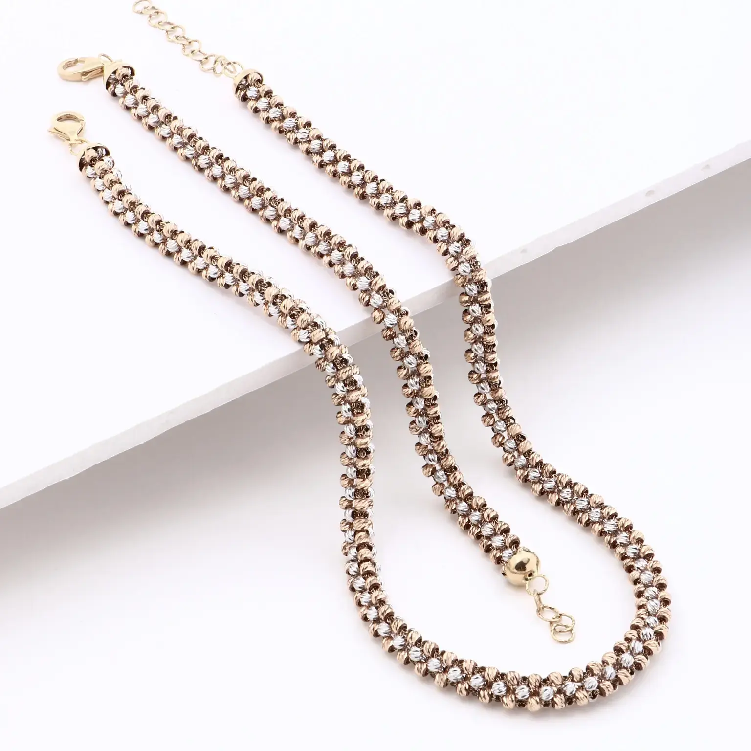 دستبند البرنادو تسلا رز و سفید